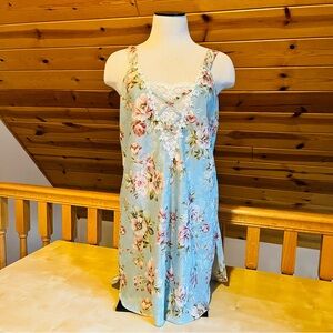 California Dynasty Vintage Silky Floral Lace Trim Short Nightgown Size S NWT